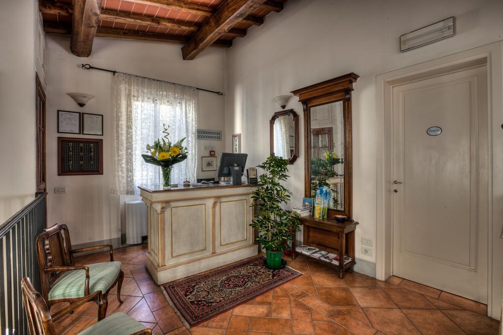 Hotel Locanda Degli Artisti Борго-Сан-Лоренцо Екстер'єр фото